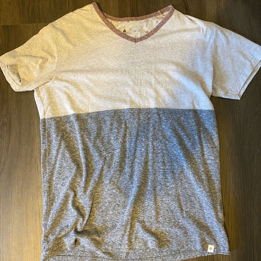 Men’s t shirt